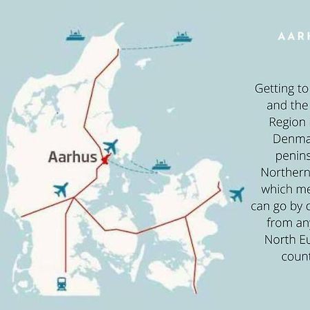 Bo Med Stil Og Udsigt Til Aarhus Lystbadehavn Lejlighed Eksteriør billede